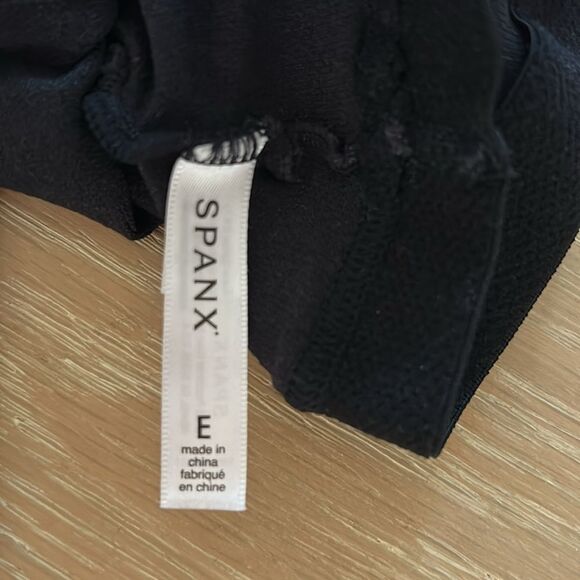 SPANXshape™ High-Waisted Mid-Thigh Sheers, Black, Size E, NWOT Open package - Picture 6 of 6